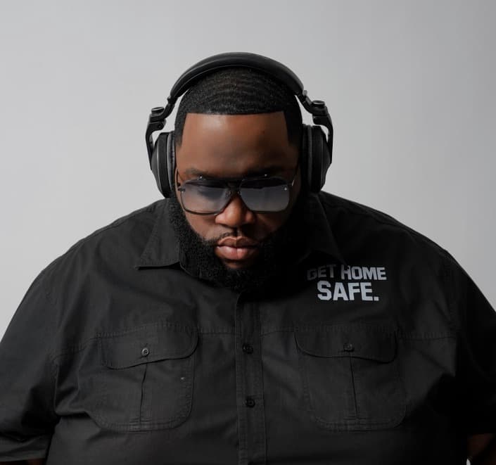 GO DJ THRILLA